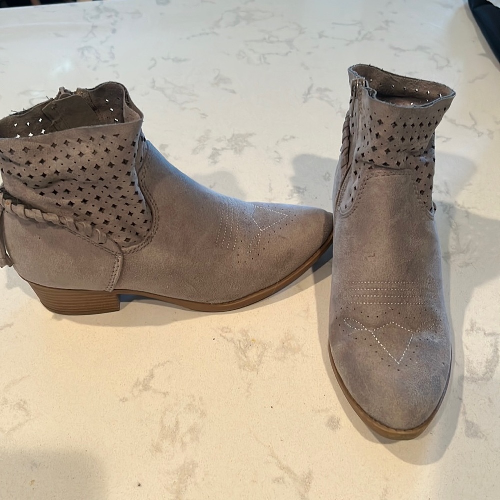 Faux suede ankle booties